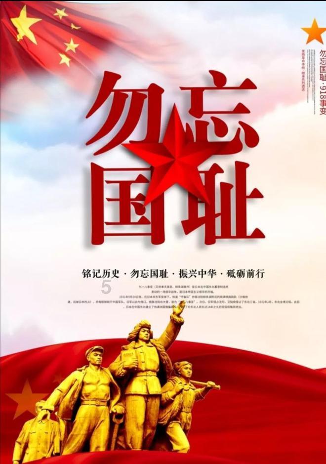 白色T恤搭配黑色牛仔裤，日常修身显瘦搭配你爱了吗？游戏画面